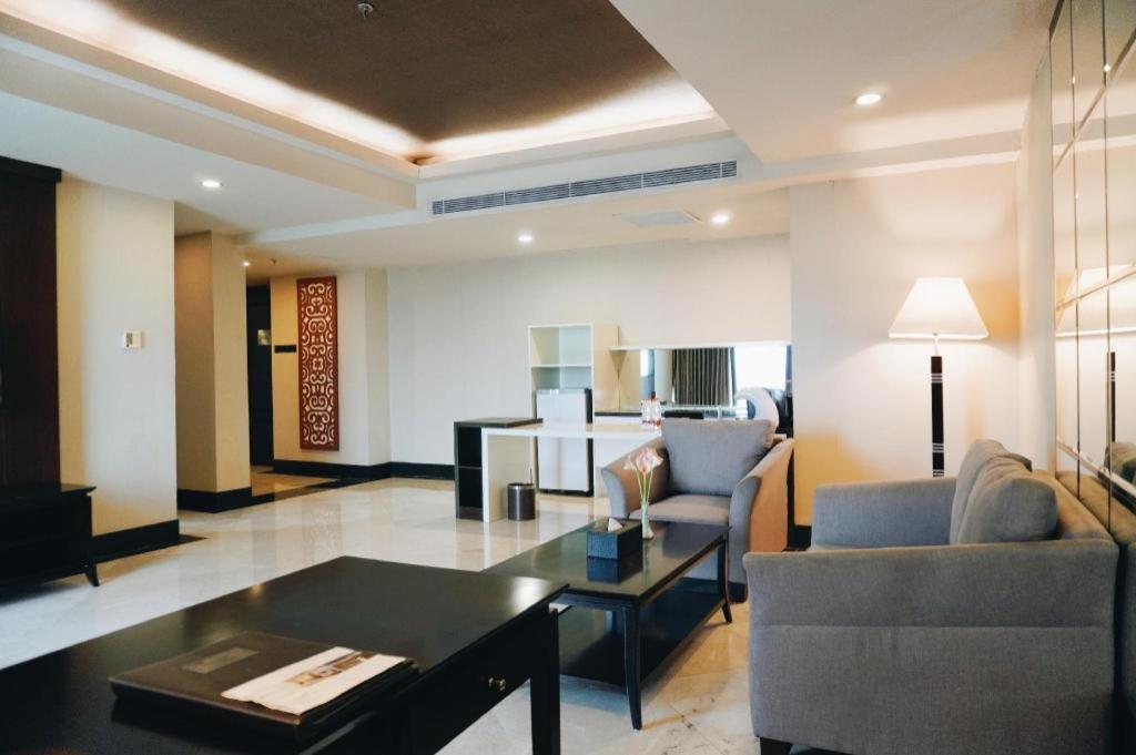 Melati Indoluxe Hotel Jogjakarta מראה חיצוני תמונה